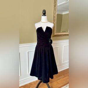 Black Velvet Strapless Dress, Size 6